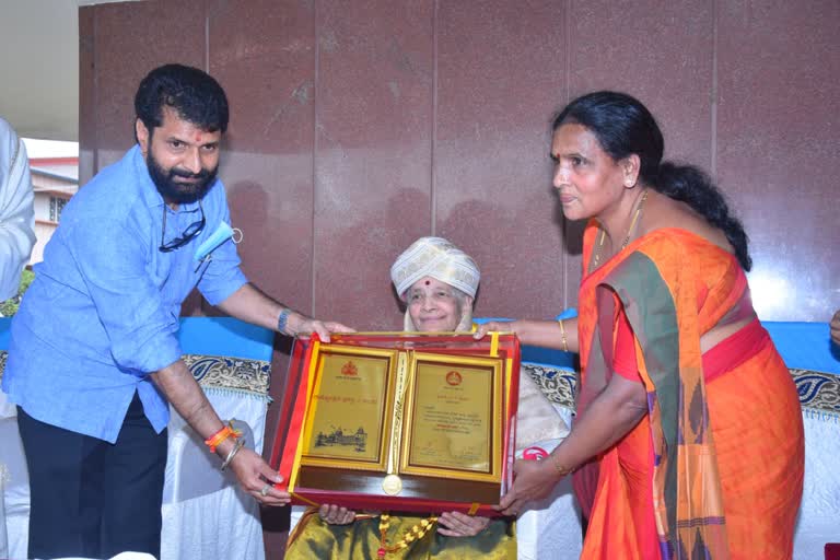 Kannada Rajyotsava Award for Prema Kodandarama