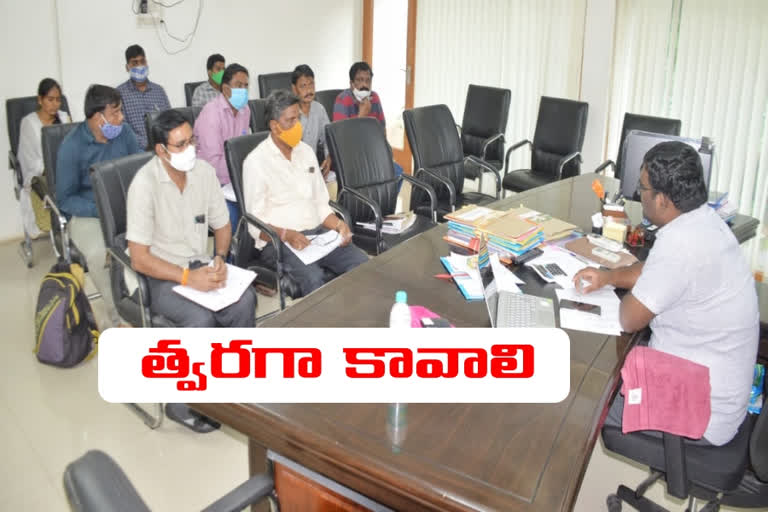 Collector gives order Complete all pending farmers venues all in warangal urban district