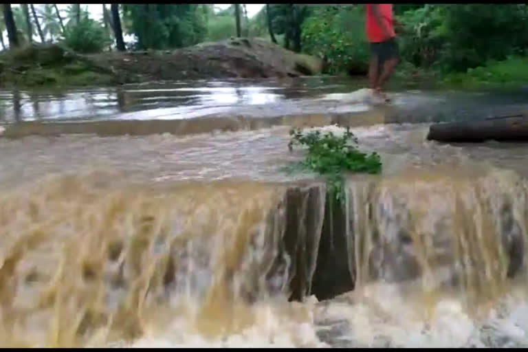 Rivers are flooded due to heavy rains in ambur