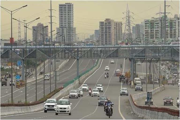 After the rains in Ghaziabad the air quality index has recorded 160