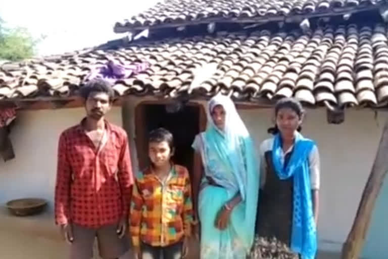 Baiga tribal family are not getting PDS ration