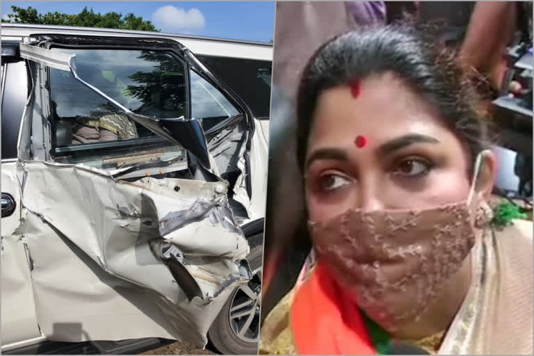 Khushbu Sundar met with an accident, BJP leader Khushbu Sundar met with an accident, Khushbu Sundar met with an accident in Melmaruvathur, Actress Khushbu Sundar, Actress Khushbu Sundar news, Actress Khushbu Sundar accident news, ಖುಷ್ಬು ಸುಂದರ್​ಗೆ ಅಪಘಾತ, ಬಿಜೆಪಿ ನಾಯಕಿ ಖುಷ್ಬು ಸುಂದರ್​ಗೆ ಅಪಘಾತ, ಮೆಲ್ಮಾರ್ವತೂರ್​ನಲ್ಲಿ ಬಿಜೆಪಿ ನಾಯಕಿ ಖುಷ್ಬು ಸುಂದರ್​ಗೆ ಅಪಘಾತ, ನಟಿ ಖುಷ್ಬು ಸುಂದರ್​ ಸುದ್ದಿ, ನಟಿ ಖುಷ್ಬು ಸುಂದರ್​ ಅಪಘಾತ ಸುದ್ದಿ,