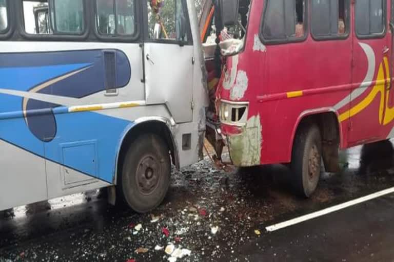 Collision between two buses