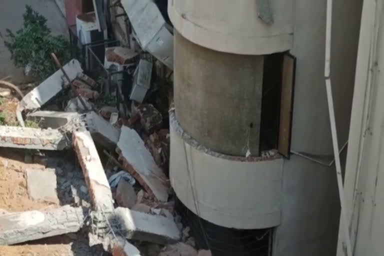 compound wall Collapsed due to heavy stones in hyderabad