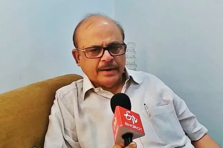 Tariq Anwar