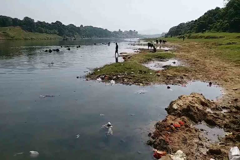 Pollution level of rivers in seraikela