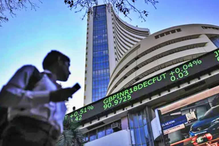 STOCK MARKETS LIVE UPDATES