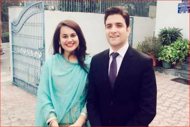 IAS Tina Dabi and Athar Aamir