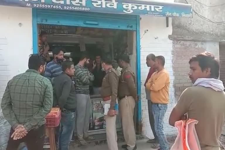 theft in shop after shutter broken in bhiwani