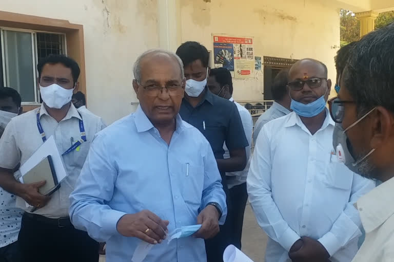 mla-halappa-achar-instructs-victims-treated