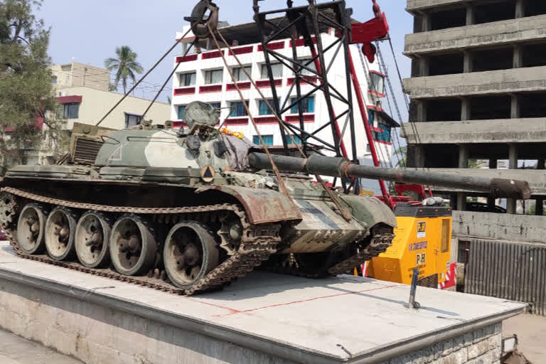 military tank on alibaug seashore