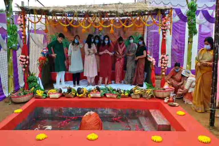 people worshiped by making artificial chhath ghat in home in ranchi