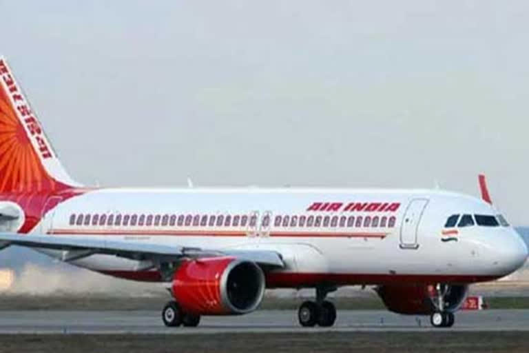 maharashtra government is planning to stop aeroplane services to mumbai due to corona virus