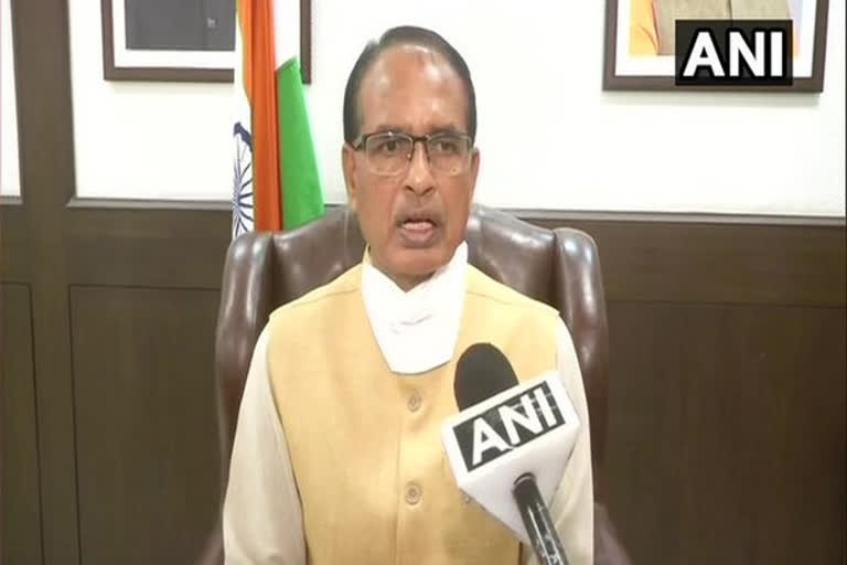 No lockdown to be imposed in Madhya Pradesh: Chouhan  Chouhan  lockdown  Madhya Pradesh  മധ്യപ്രദേശിൽ ലോക്ക്ഡൗൺ ഏർപ്പെടുത്തേണ്ടതില്ല: ശിവരാജ് സിങ് ചൗഹാന്‍  ശിവരാജ് സിങ് ചൗഹാന്‍  മധ്യപ്രദേശ്  ലോക്ക്ഡൗൺ