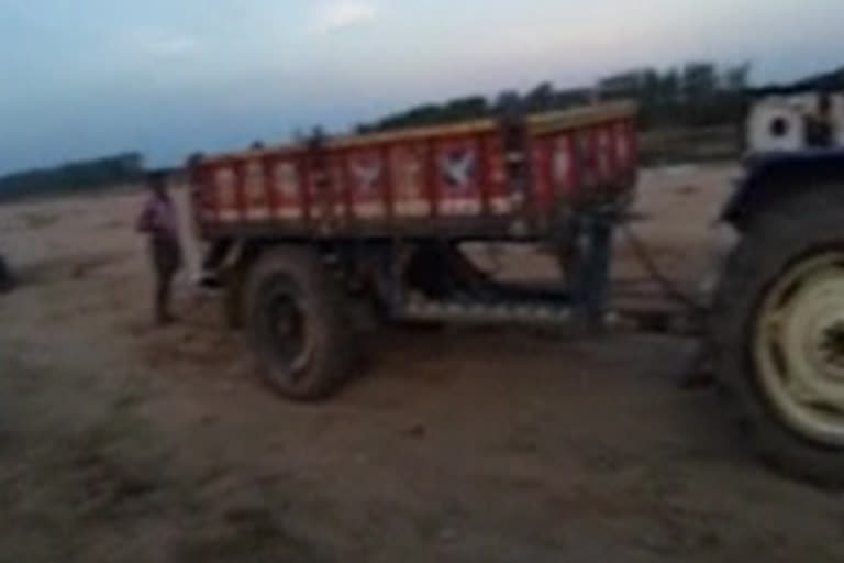 illegal transport of sand is seized at chandarlapadu in krishna district