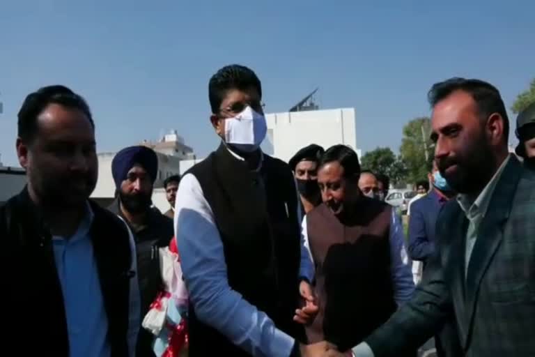 Deputy CM Dushyant Chautala reached a function in Ambala