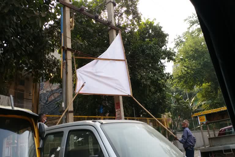 Remove illegal poster SDMC campaign in Raja Garden