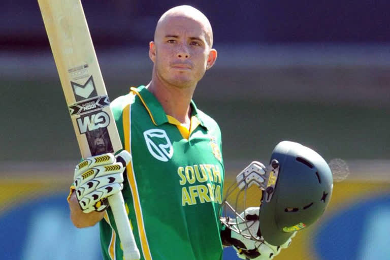 Herschelle Gibbs reaches Sri Lanka for commentary duties, lands coaching gig for LPL