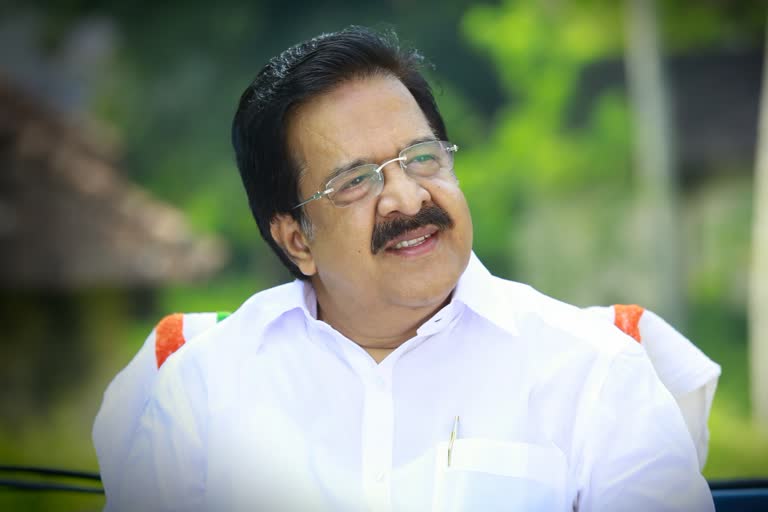 chennithala_on_new_police_act_  പൊലീസ് നിയമ ഭേദഗതി  മൗലികാവകാശങ്ങളുടെ നഗ്നമായ ലംഘനം  പ്രതിപക്ഷ നേതാവ്  പൊലീസ് നിയമ ഭേദഗതിക്കെതിരെ ചെന്നിത്തല