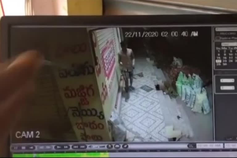 Theft at a shop in Vijayawada
