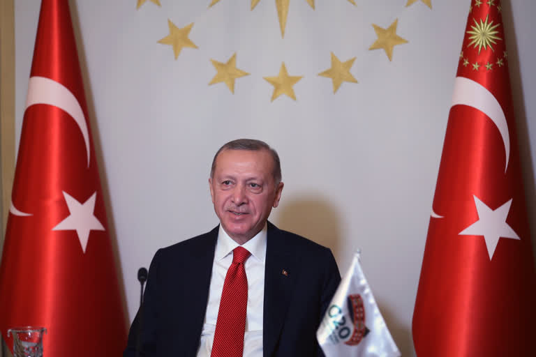 Erdogan calls for more cooperation after virus fight