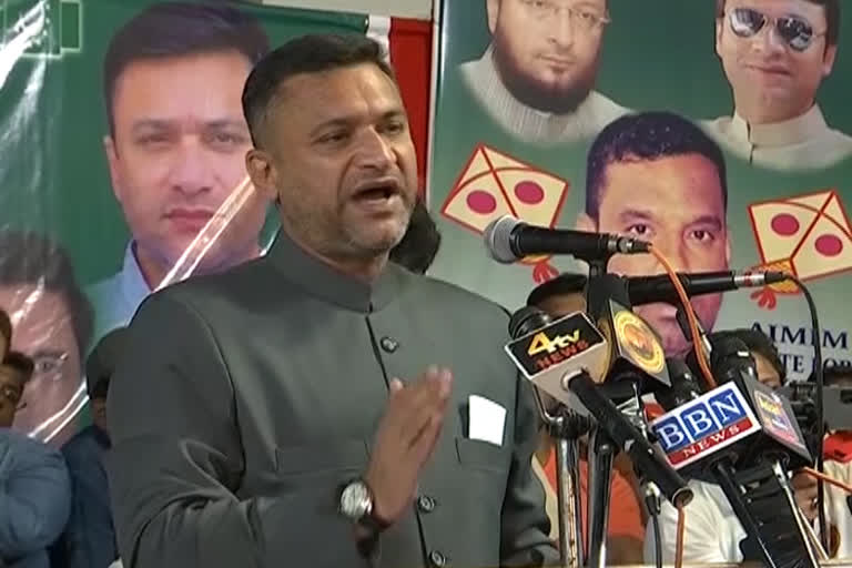 akbaruddin owaisi