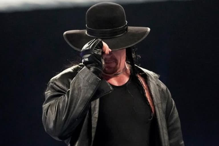 The Undertaker says final farewell to WWE Universe