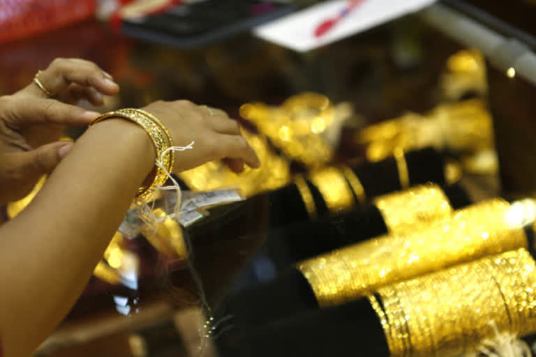 demand for gold and silver will remain as wedding season begins