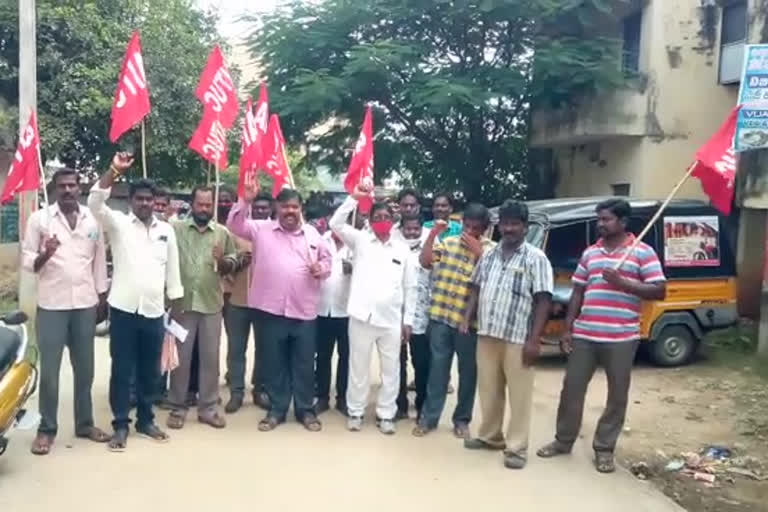 Private drivers protest