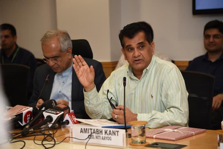 അമിതാഭ് കാന്ത്  amitabh Kant  niti ayog  നീതി ആയോഗ് സി.ഇ.ഒ  കോണ്‍ഫെഡറേഷൻ ഓഫ് ഇന്ത്യൻ ഇൻഡസ്‌ട്രീസ്  indain economy  economic growth  covid