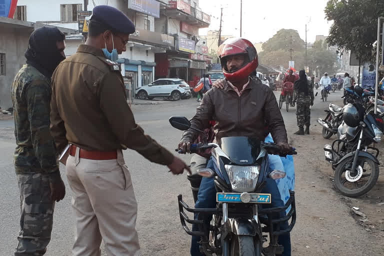 action on led light vehicles in pakur