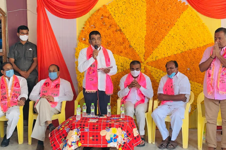 trs mp nama nageshwara participated ghmc election compaign at kutbullapur division in medchal district