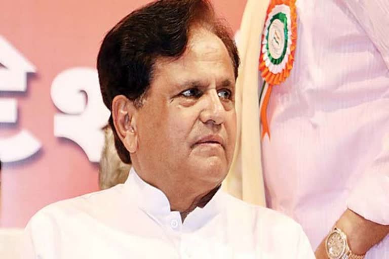 hmed Patel  Ahmed Patel was a pillar of the Congress Party mourns  അഹമ്മദ് പട്ടീല്‍  നുശേചിച്ച് കോണ്‍ഗ്രസ് നേതൃത്വം  കോണ്‍ഗ്രസ് നേതൃത്വം