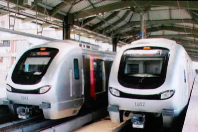 Purchase of 12 new metros from MMRDA