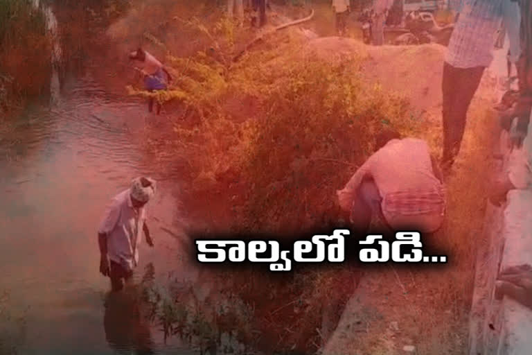 man died with accident at devarakadra in mahabubnagar