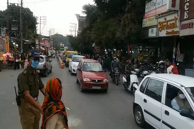 traffic jam in Haldwani