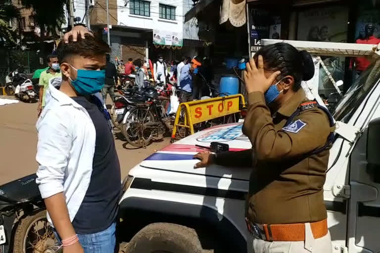 shivpuri police fined people without mask