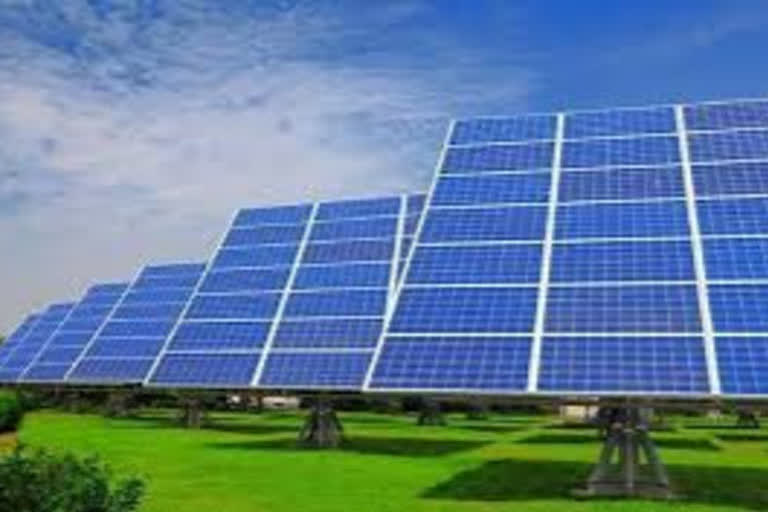 Ladakh gets largest solar project  Make In India  IAF Station  രാജ്യത്തെ ഏറ്റവും വലിയ സൗരോര്‍ജ പദ്ധതി  ലെ എയര്‍ഫോഴ്‌സ് സ്റ്റേഷന്‍  ലഡാക്ക്