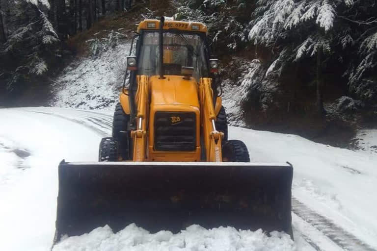 2 NH and 227 roads blocked in himachal pradesh