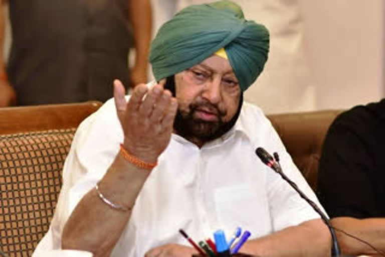 Punjab CM against Haryana CM  farmers march news  കര്‍ഷക മാര്‍ച്ച്  ഡല്‍ഹി ചലോ മാര്‍ച്ച്  അമരീന്ദര്‍ സിങ്  മനോഹര്‍ ലാല്‍ ഖട്ടര്‍