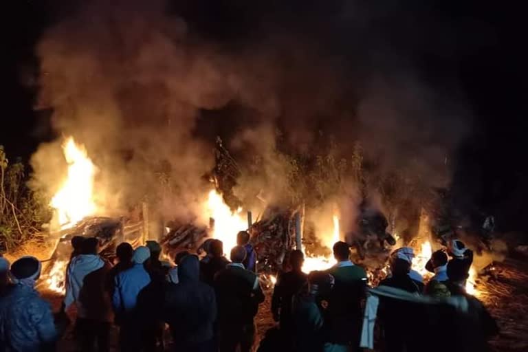 funeral of five people performed together at moran