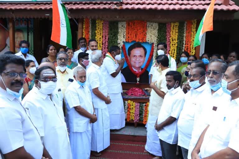 அகமது பட்டேல்  Congressman pays homage to Ahmed Patel's death  Puducherry Congressman pays homage to Ahmed Patel's death  Ahmed Patel  அகமது பட்டேலின் மறைவிற்கு அஞ்சலி