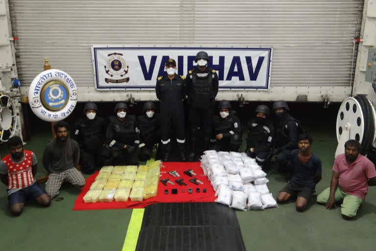 Smuggling drugs worth Rs 500 crore  Six persons arrested  smuggling drugs  Rs 500 crore  Thoothukudi  തൂത്തുക്കുടി തുറമുഖം  500 കോടി വിലയുള്ള മയക്കുമരുന്ന്  ആറ് പേർ പിടിയിൽ  പാകിസ്ഥാനിലെ കറാച്ചി  ഓസ്ട്രേലിയ  മയക്കുമരുന്ന്