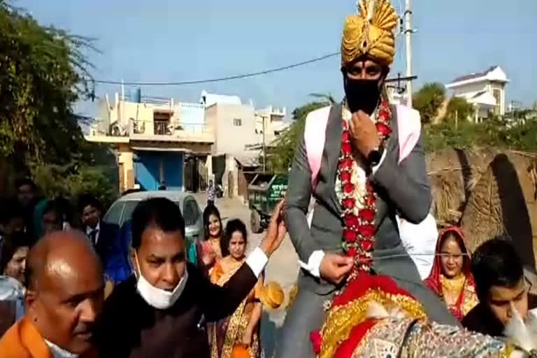 MLA Nayan Pal Rawat marries his nephew without dowry