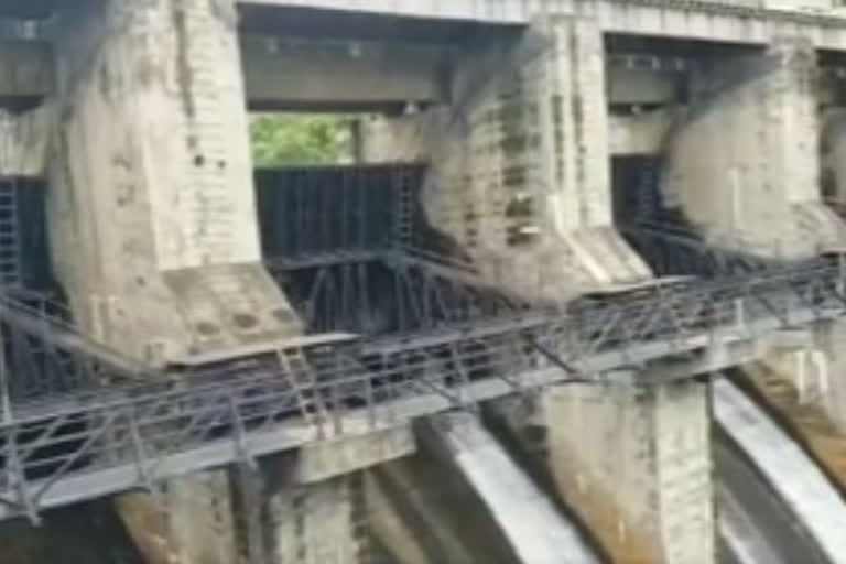 pedderu reservoir gates closed in vishakapatnam