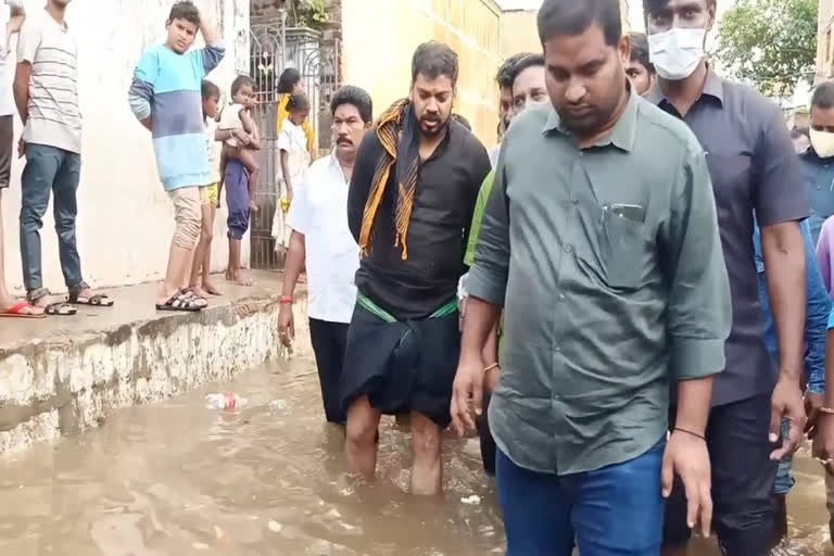 Minister Anil Kumar Yadav