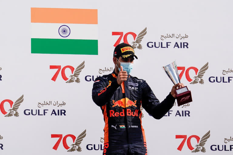 jehan daruvala reaches his first podium in F2 championship