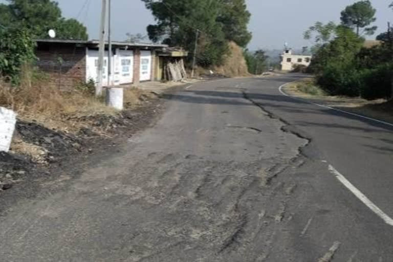 Bharari Ladraur highway