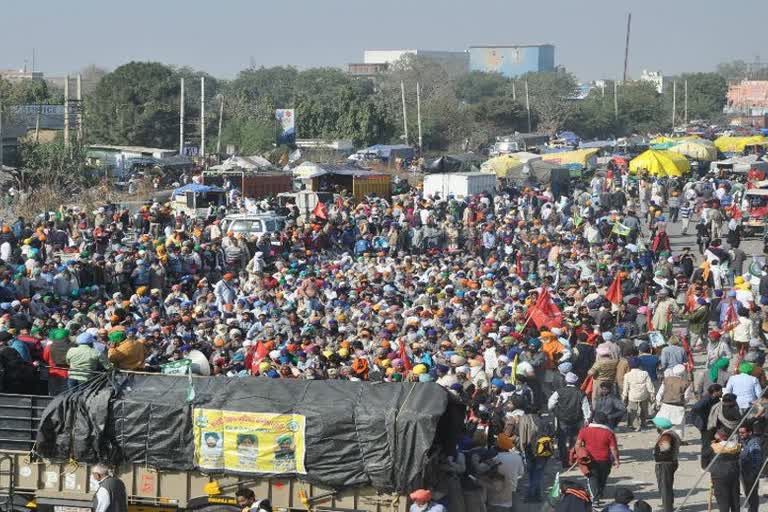 farmers protest political leader