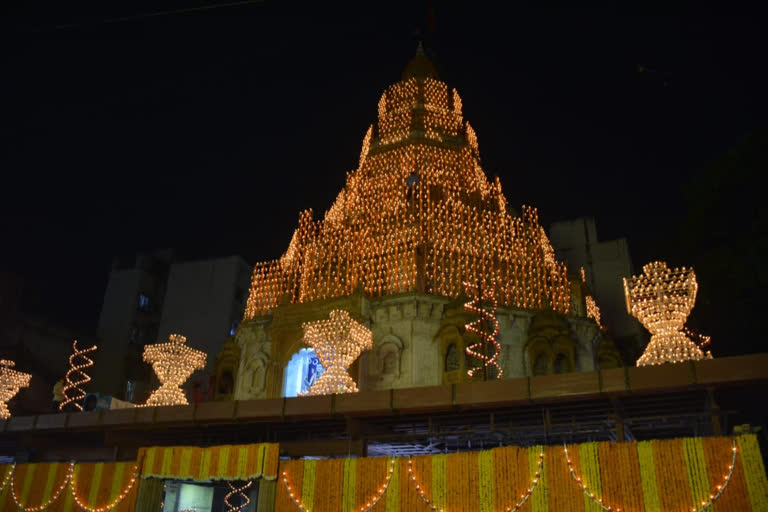 Dipotsav at Dagdusheth Ganpati Temple pune